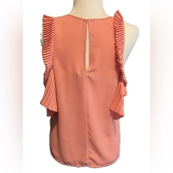 Delfi Collective Everly pleated ruffled cold shoulder tank top in “blush” size S - Picture 8 of 10